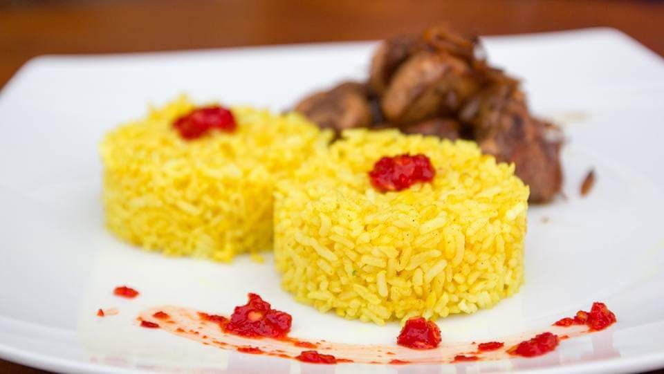 Meat with round rice